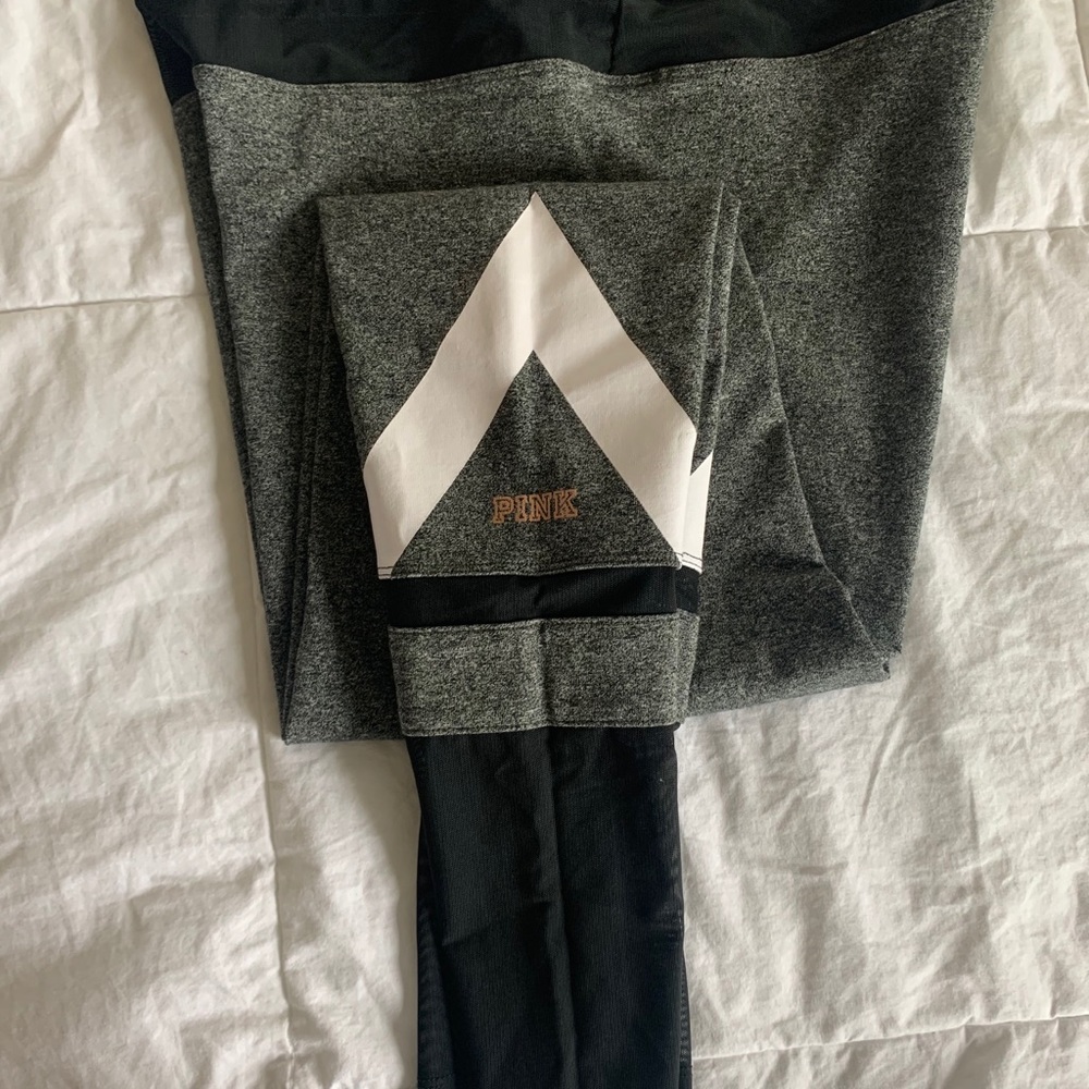 PINK Ultimate Leggings